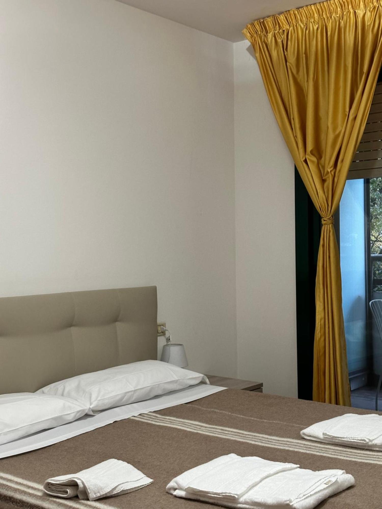 Station Apartment