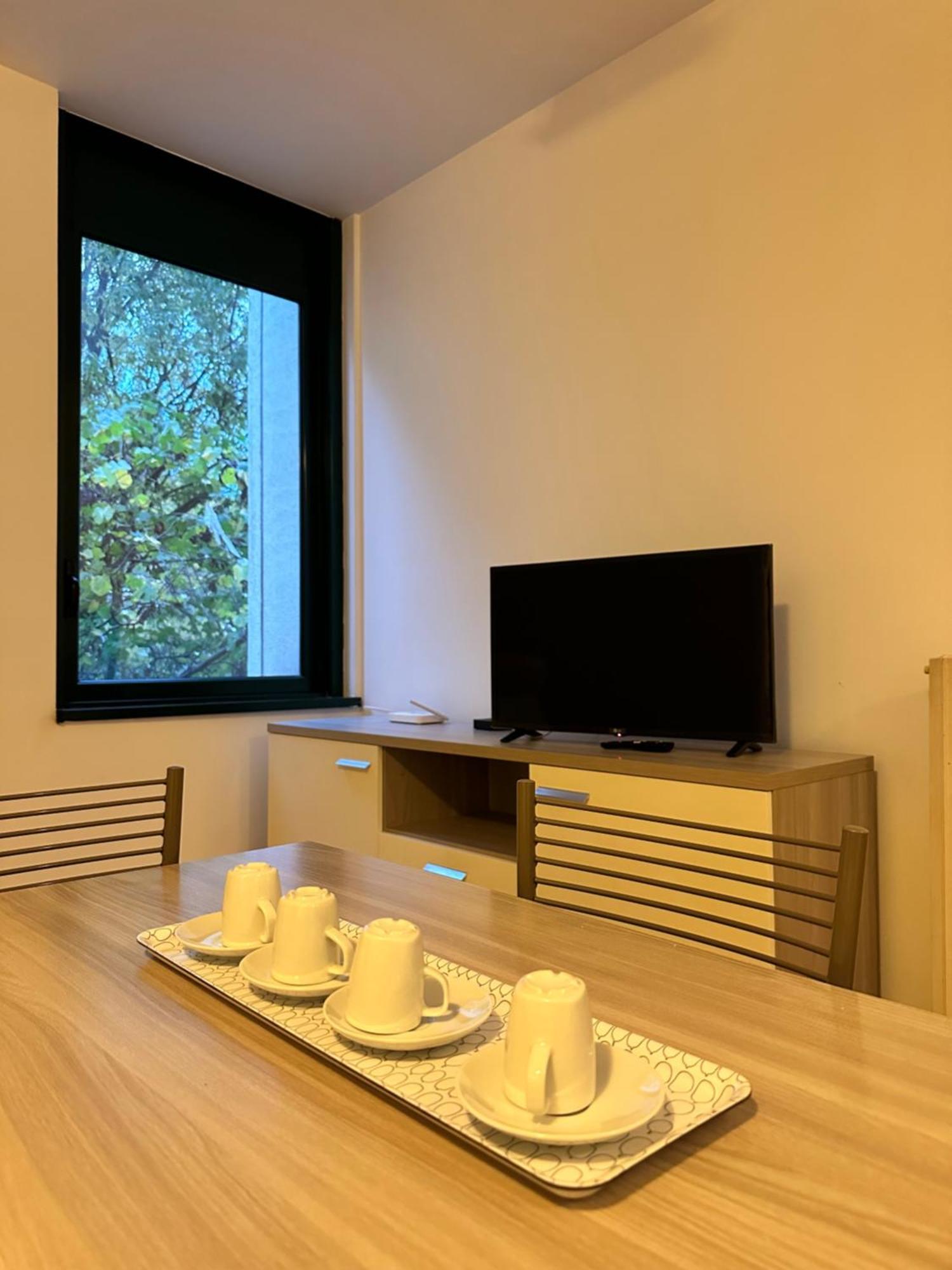 Apartment Station *